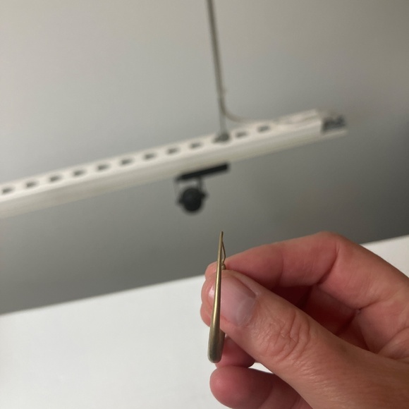 Earrings - Picture 3 of 4